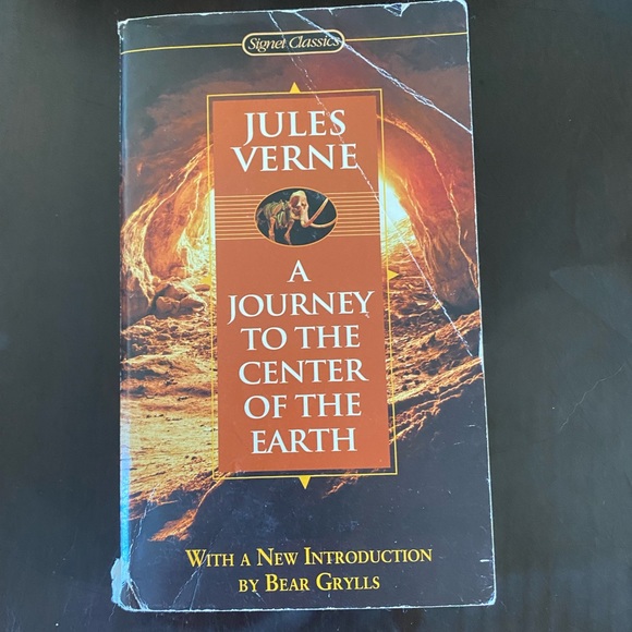 BUNDLE OF JULES VERN BOOKS - Picture 5 of 6